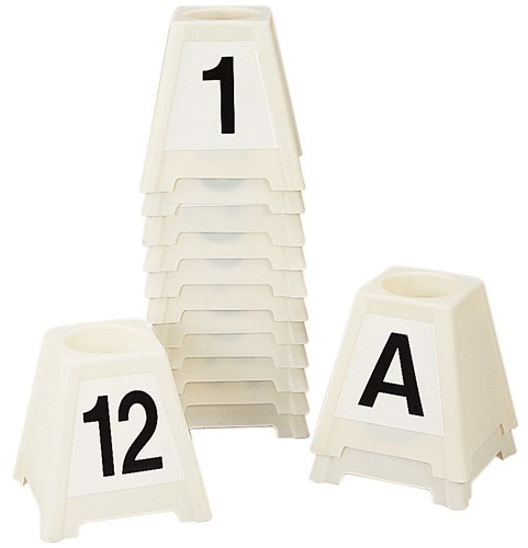 Jeu de plots numérotés pour obstacles (12 n° - 2 lettres)