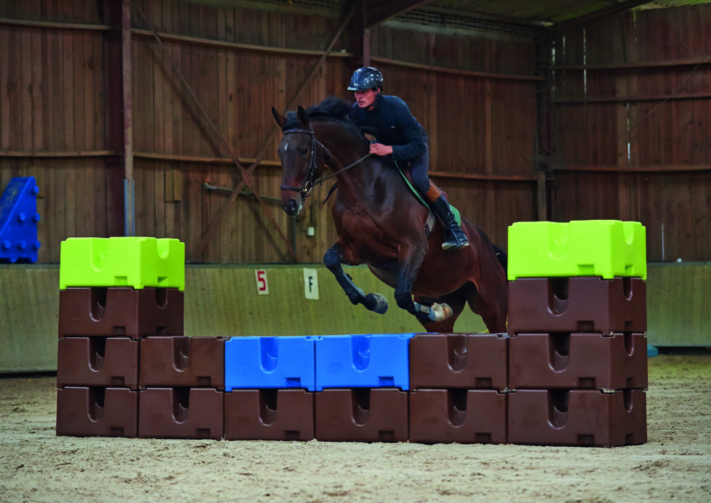 MULTIBASE D'Obstacle EASY PRO JUMP