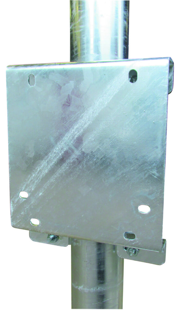 Bride pour fixation /poteau Ø76/102 POLYFLEX NC